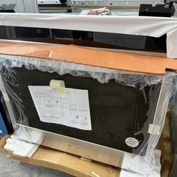 Whirlpool 30 Inch Single Wall Oven - NEW
