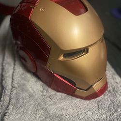 Marvel Legends Iron Man Helmet Electronic