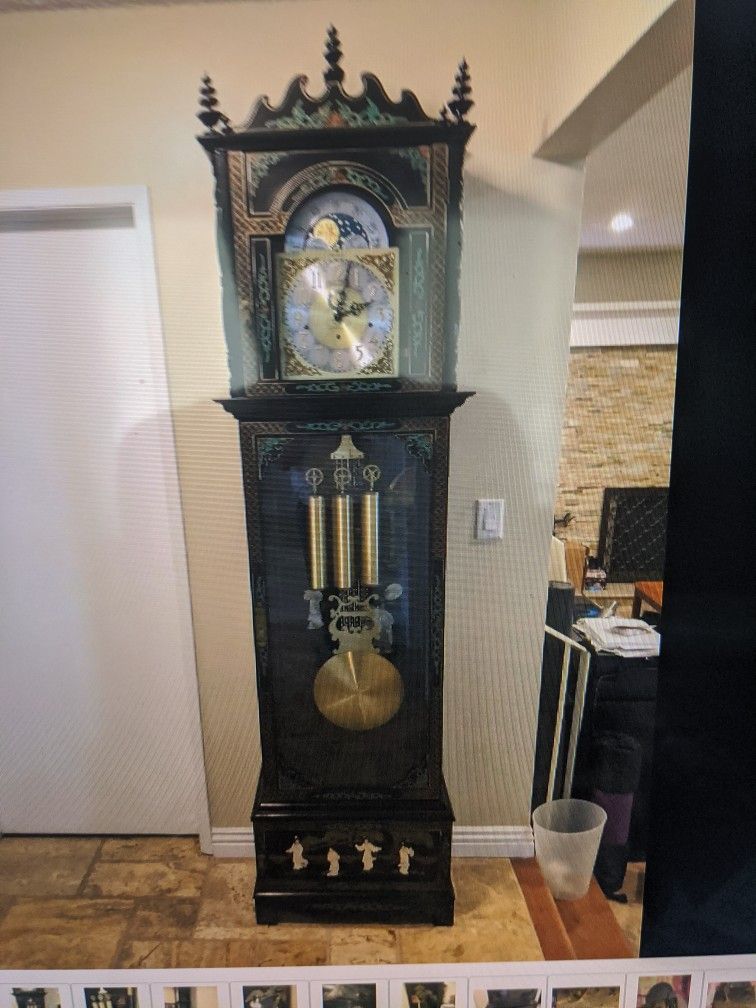 Grandfather clock kieninger german movement