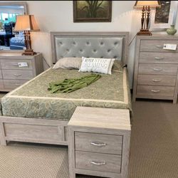 Brand New 5pc. Queen Bedroom Set (Mattress NOT Included)