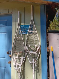 Snow shoes