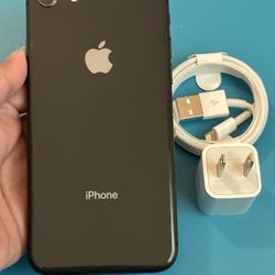IPhone 8 (64gb) Space Grey UNLOCKED