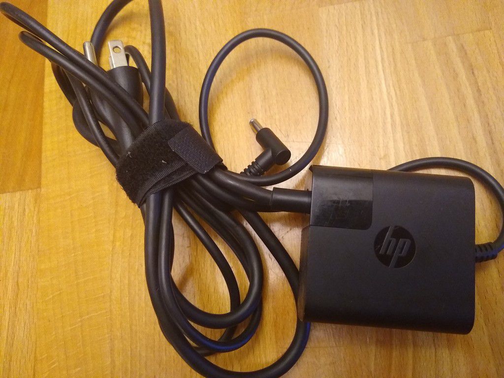 HP Laptop Notebook Charger AC Power Supply Cord 853490-001 854116-850 TPN-LA04 45w output