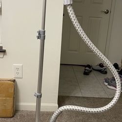 Sharper Image SI-470 Canister Garment Steamer