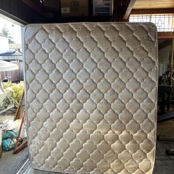 Mattress King Size Good Condition