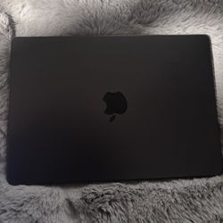 2025 Macbook Pro 16” M4 Max 1tb