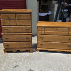 Vintage Midcentury Bedroom Dresser and Chest