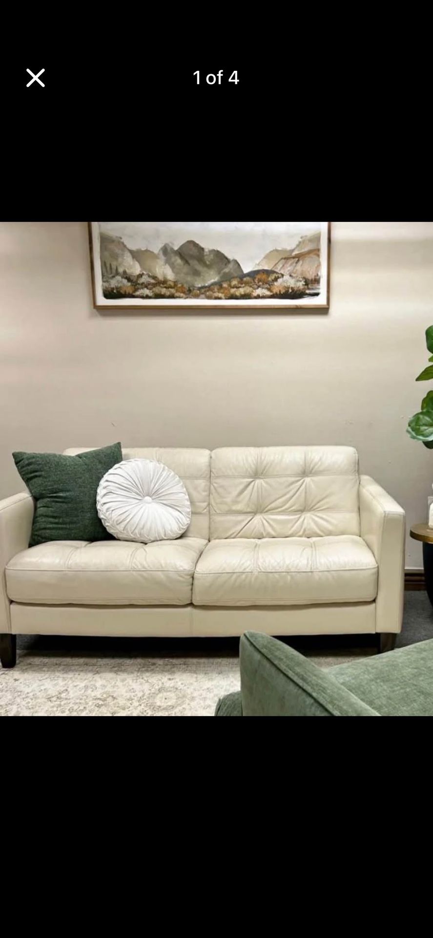 Chateau d'Ax Cream Leather Coach