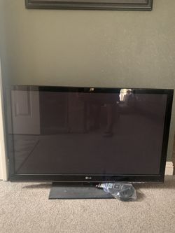 LG 46” FLAT SCREEN T.V.