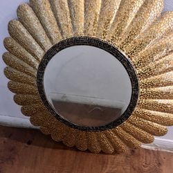 Nice Gold Mirror Big Size