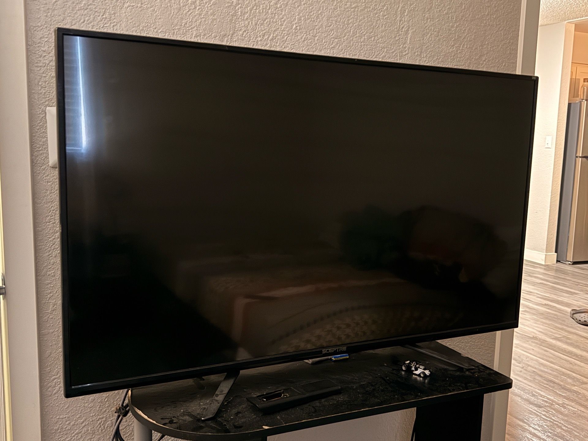 Sceptre 50’ 4K UHD TV
