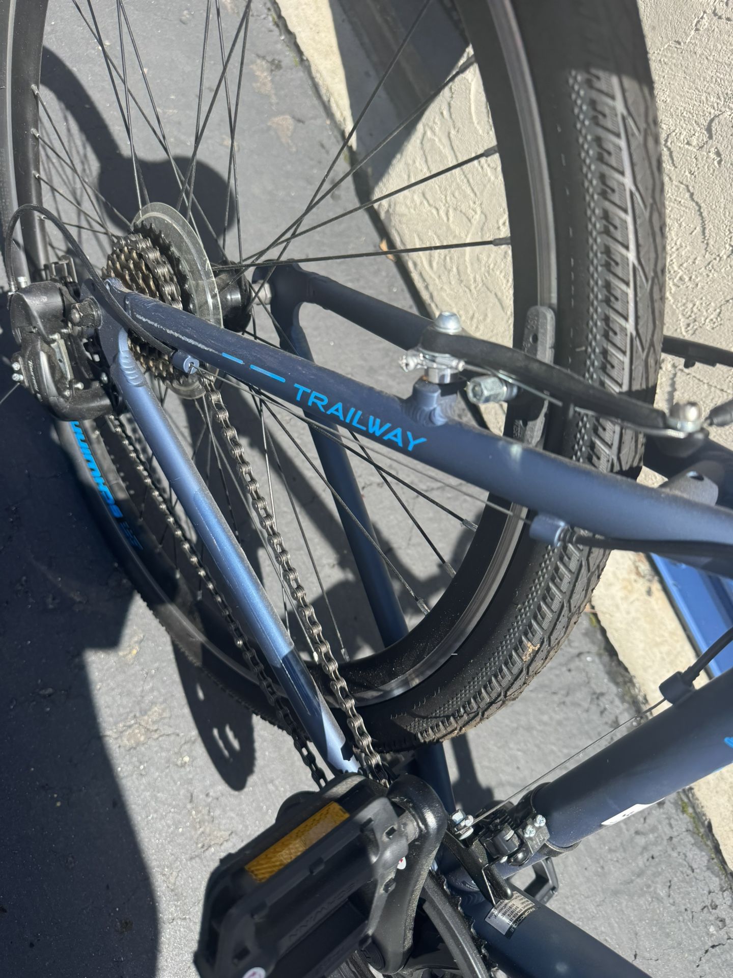 Men’s Schwinn Bike