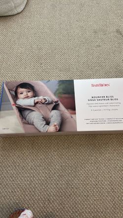 BabyBJORN Bouncer Bliss in Navy blue