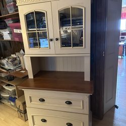 Credenza With Hutch And Matching Bookcase