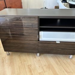 Tv Stand / Media Console 