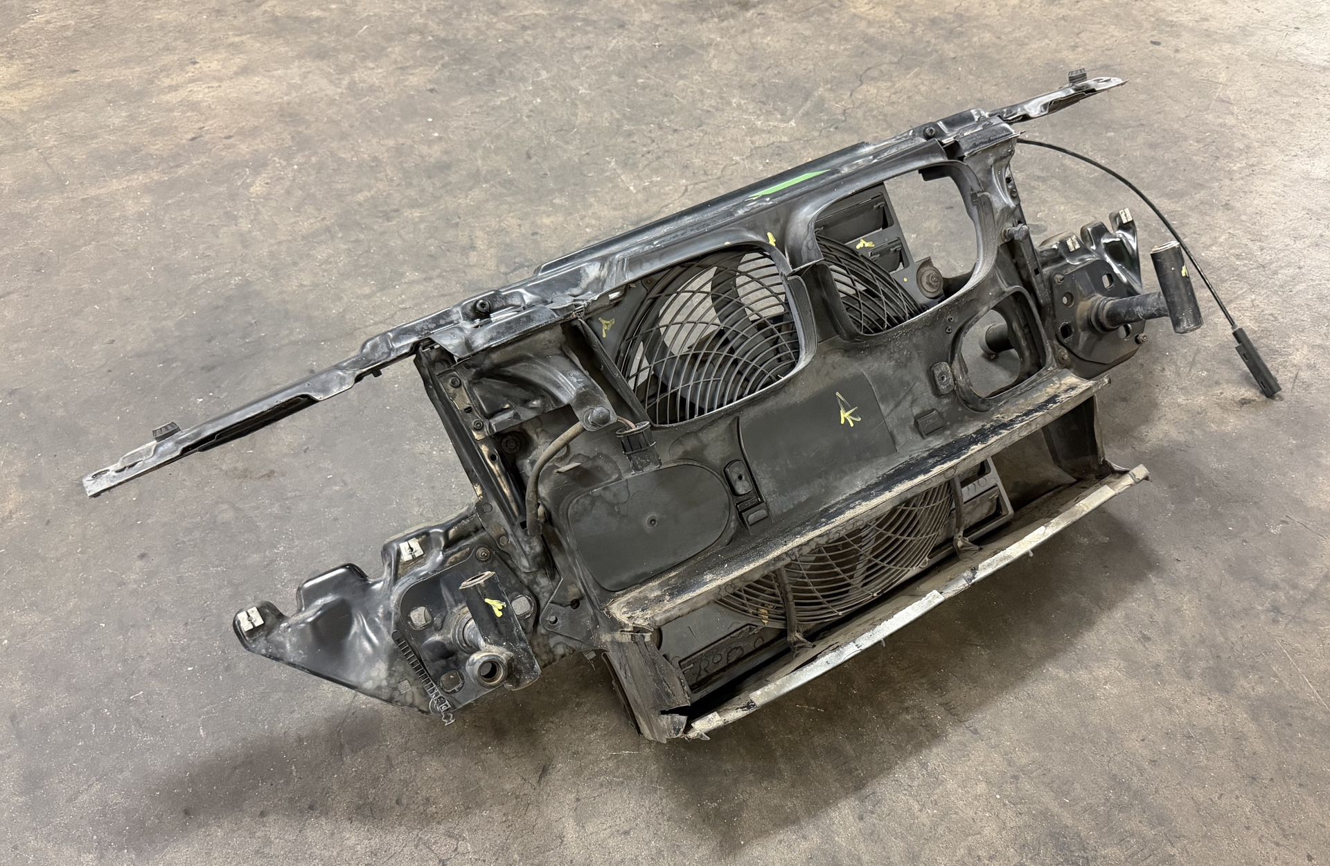 BMW E39 540i 530i 528i 525i FRONT CORE SUPPORT