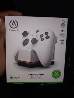 Xbox Rechargeable Battery And Stand