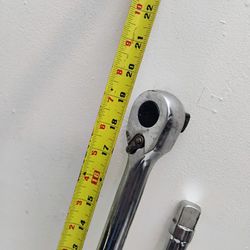 Klutch 3/4 drive rachet 20 inches long no issues   3/4 klutch drive extension is 16 inches 