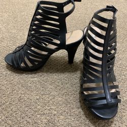 Madden Girl Heels Size 5.5