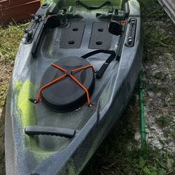 Kayak- Old Town Top Water 120-2022 Model 