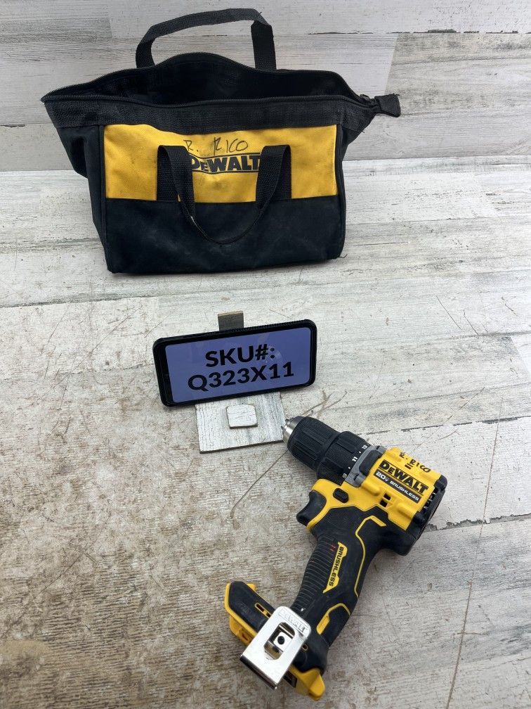 USED Dewalt ATOMIC 20V 1/2 in. Drill Driver (Tool Only) & Bag