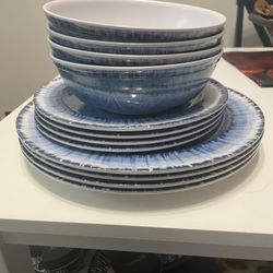 12 PIECE MELAMINE SET OF NAVY DISHES 