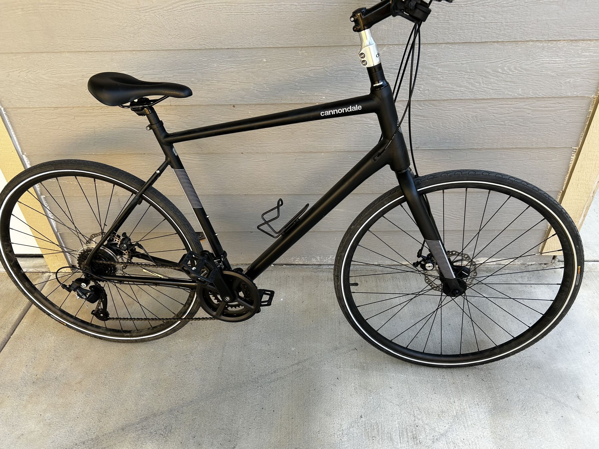 2022 Cannondale Quick 5 Size XL $300