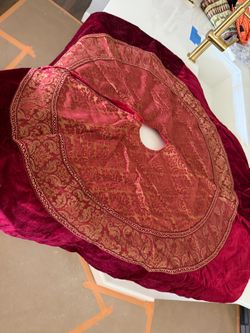 Red Velvet Christmas Tree Skirt