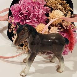 Porcelain Horse Colt Foal Figure / Figurine Original Vintage Fine Art Antique Ceramic Black Brown