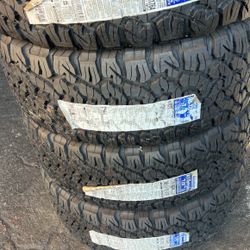 LT 275/55/20 Bfgoodrich All Terrain Ko2
