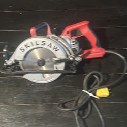 Skil Newer Model Like New Light Weight 4 Pounds Lighter $125