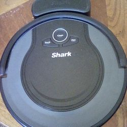 Shark Robot Vacuum Cleaner 