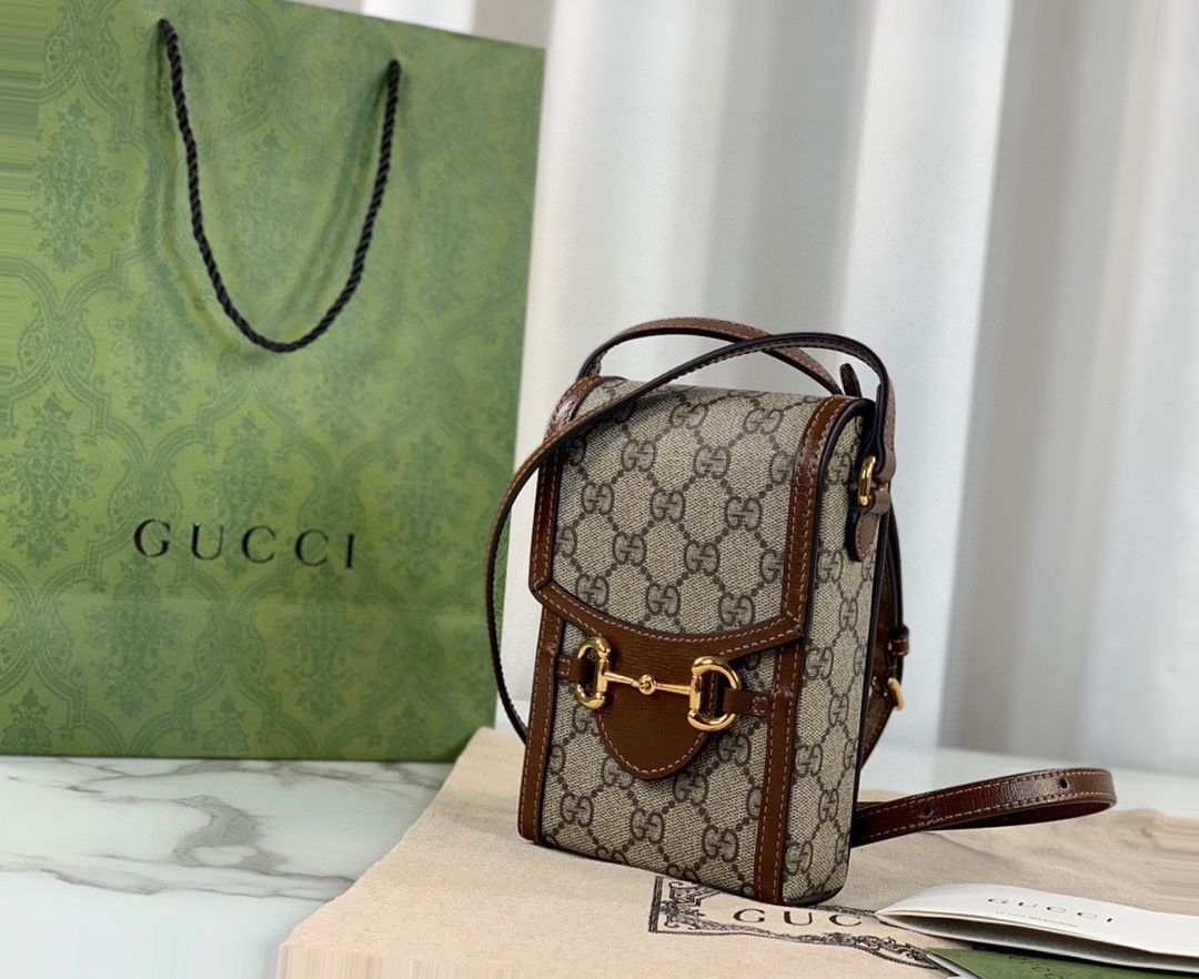 Gucci Horsebit 1955 Mini Top Handle Bag for Sale in Chicago, IL - OfferUp