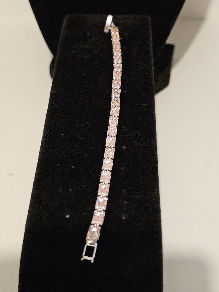 New Pink Reqtangler Crystal Bracelet