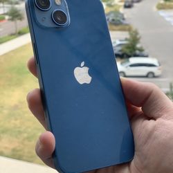 iPhone 13 128GB AT&T Cricket 