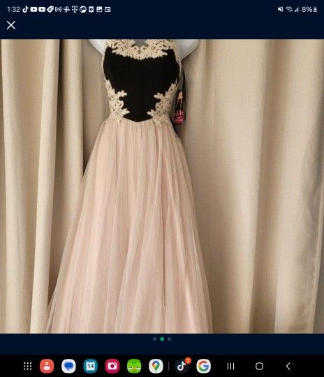 Dress Size M