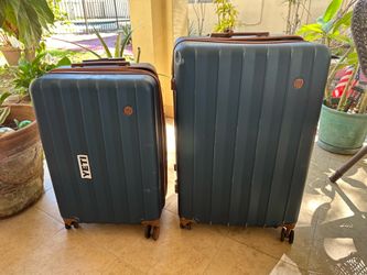 Joyway Hard Shell Spinner Luggage Set – TSA Locks + Cup Holders – 2 Piece