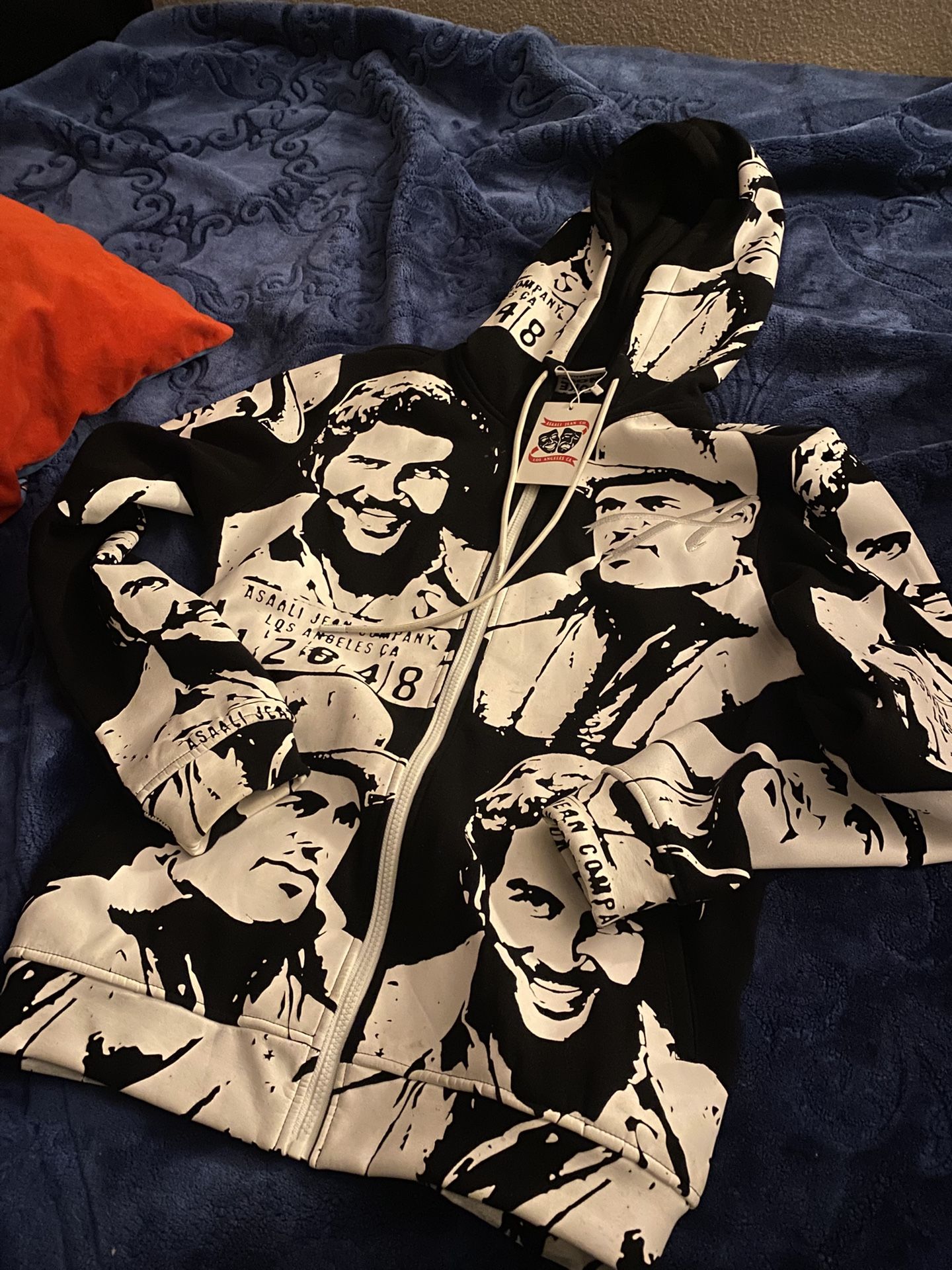 Assali Hoodie