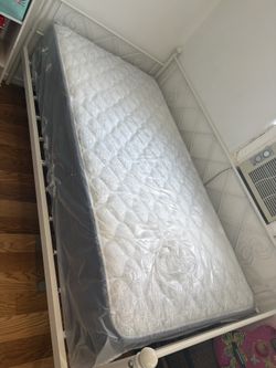 Twin Bed And Mattress