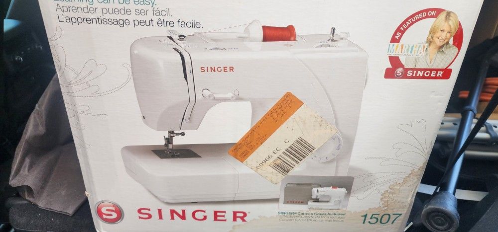 Singer Sewing Machine