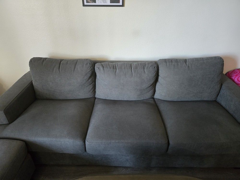 Brand New Grey Couch And Loveseat