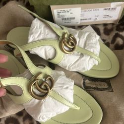 Gucci Green Authentic Sandals 6.5