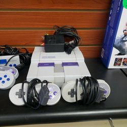 Super Nintendo SNES Authentic Console With 2 Controllers