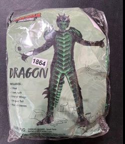 Boys costumes/different sizes/costumes
