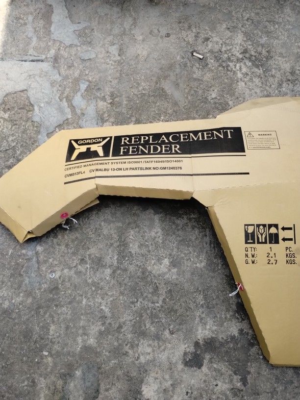 2013  -2015 Chevy Malibu Left Fender New In The Box 