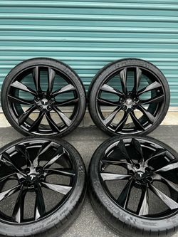 Tesla Model S Arachnid Factory Wheels And Tires