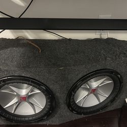 Subwoofers And Amp 
