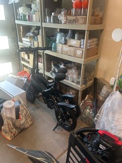 2  e-Bikes