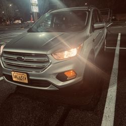 2018 Ford Escape SE SE FWD