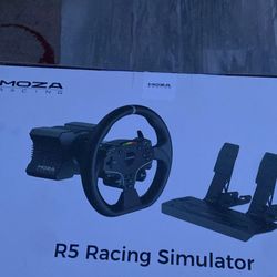 Moza R5 Racing Simulator